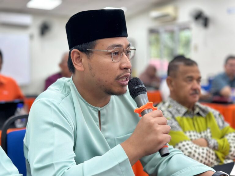 Himpunan Turun Anwar pada bulan hadapan tak lebih dari gimik politik pembangkang