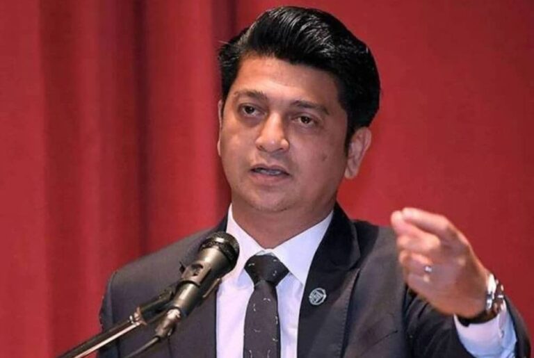 Video : Politik jalan kuasa laksana syariat Islam