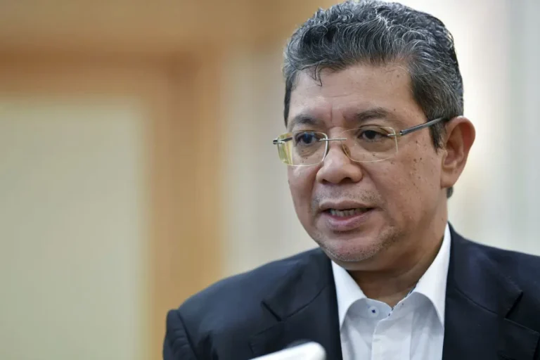 Video : Saifuddin kelirukan rakyat dalam isu GST-SST