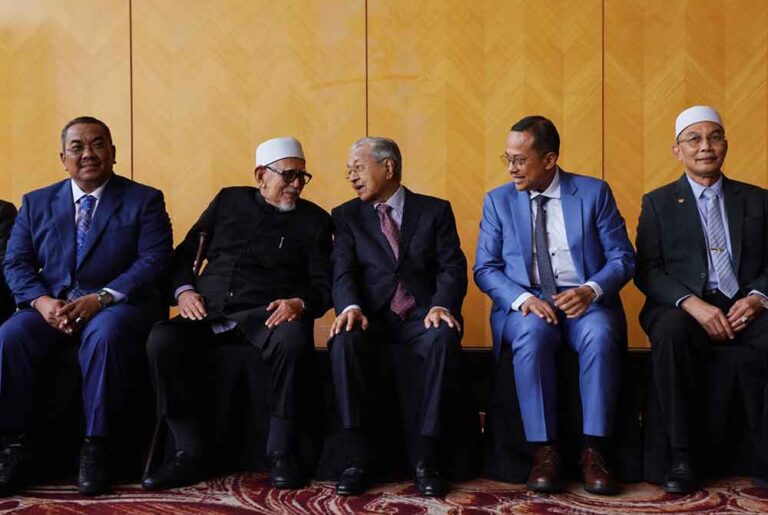 Selepas diserang Geng Ustaz, ini pendirian Sanusi terhadap Abdul Hadi