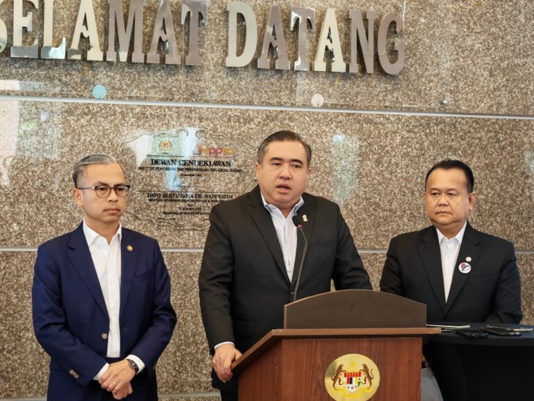 Permit pengendali bas persiaran dibatal tanpa peluang rayuan, umum menteri