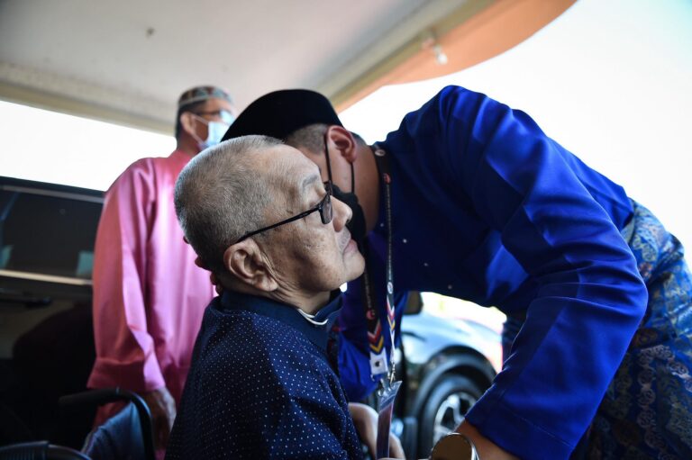 Bapa Ketua Pemuda UMNO kembali ke rahmatullah