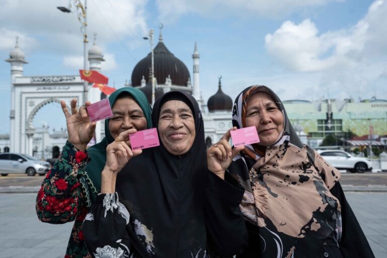 Negeri pembangkang juga rasa nikmat pengangkutan awam moden BAS.MY