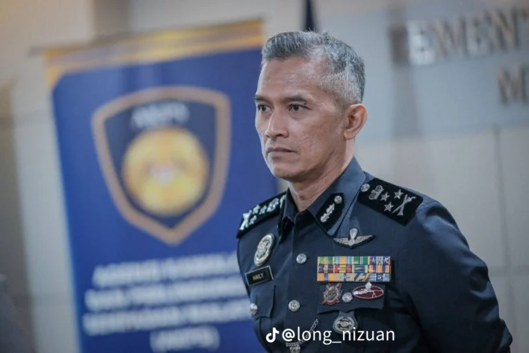 Tamatnya era ‘duit kopi’ di pintu masuk negara dengan penubuhan AKPS