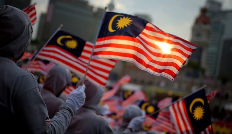 End culture wars, build Malaysian nationalism