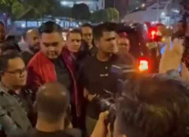 ‘Saya pun tak tahu apa akan ditanya’, kata KP UMNO depan IPD Dang Wangi