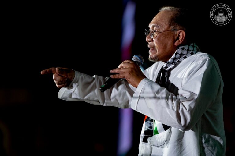 PM Anwar label Netanyahu dan kelompoknya kurang siuman, zalim