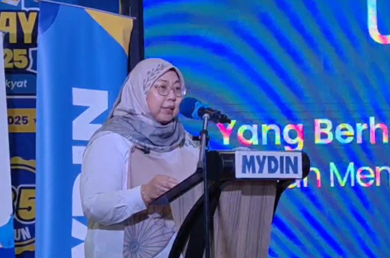 Program Kotak Sumbangan Asas Rahmah dekat di hati KPDN