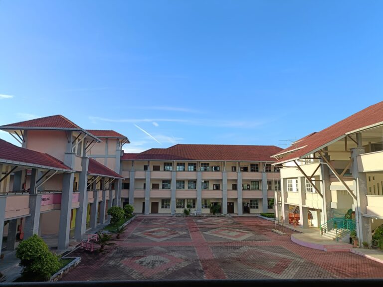 Nyaris dijerut dawai, pelajar di Kelantan dilondeh seluar, dibelasah enam pembuli