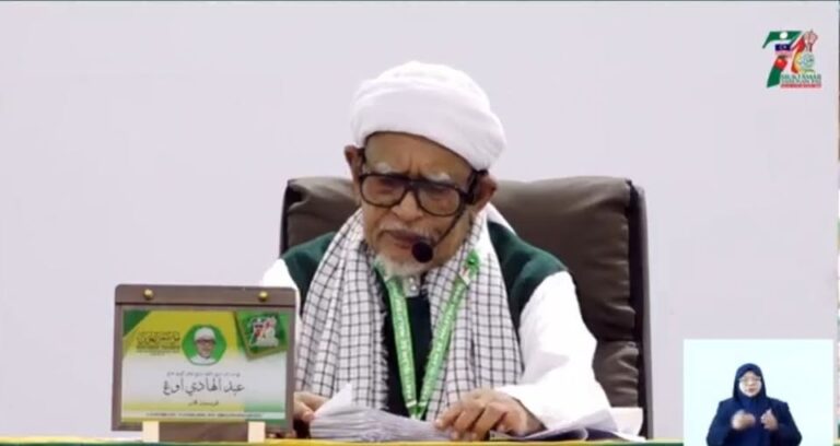 Ucapan Hadi telah diterjemah secara praktikal oleh Anwar, kata penganalisis