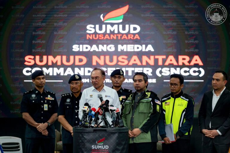 Ini amaran keras PM jika Israel bertindak rampas kapal Sumud Flotilla