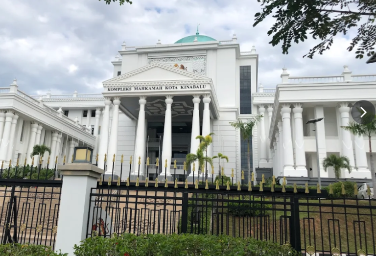 Padah fitnah Yang di-Pertua Negeri Sabah di FB, suri rumah didenda RM10,000