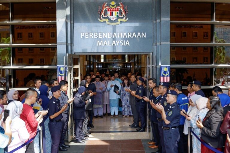 Kerajaan kutip RM15.5 bilion hasil wang yang disakau dan dirompak