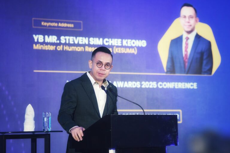 TalentCorp lancar Persidangan LIFE AT WORK 2025: dorong transformasi tempat kerja berpusat kepada insan