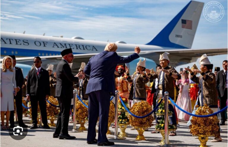 Malaysia di ambang pembaharuan, rakyat bangkit tolak pembodohan