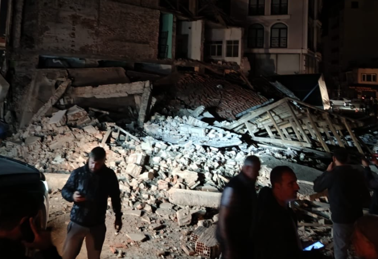 Türkiye digegar gempa bumi magnitud 6.1