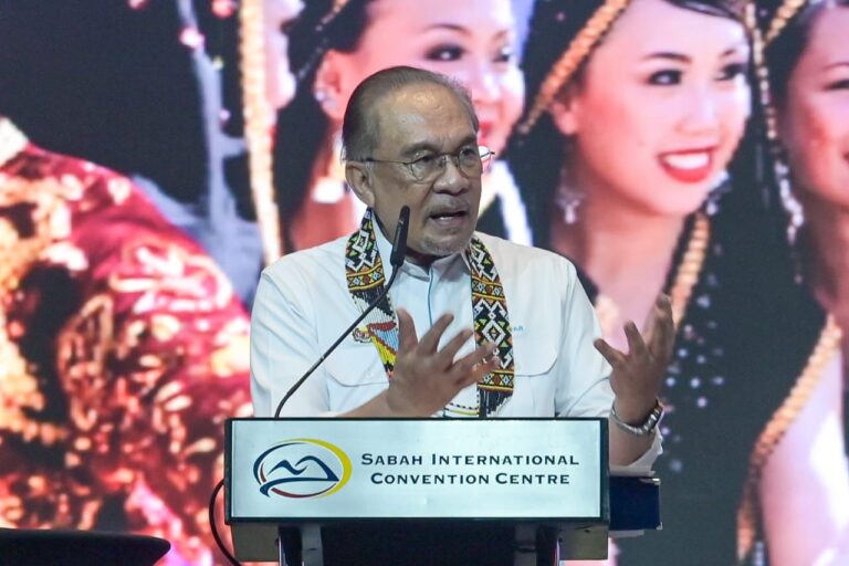 Video : Anwar kritik pemimpin tiba-tiba jadi ‘hero’ menjelang PRN Sabah