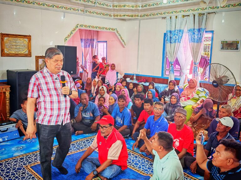 Kehadiran Presiden AMANAH semarakkan Majlis Kenduri Rakyat Nasi Kabul di Kampung Sumandeh