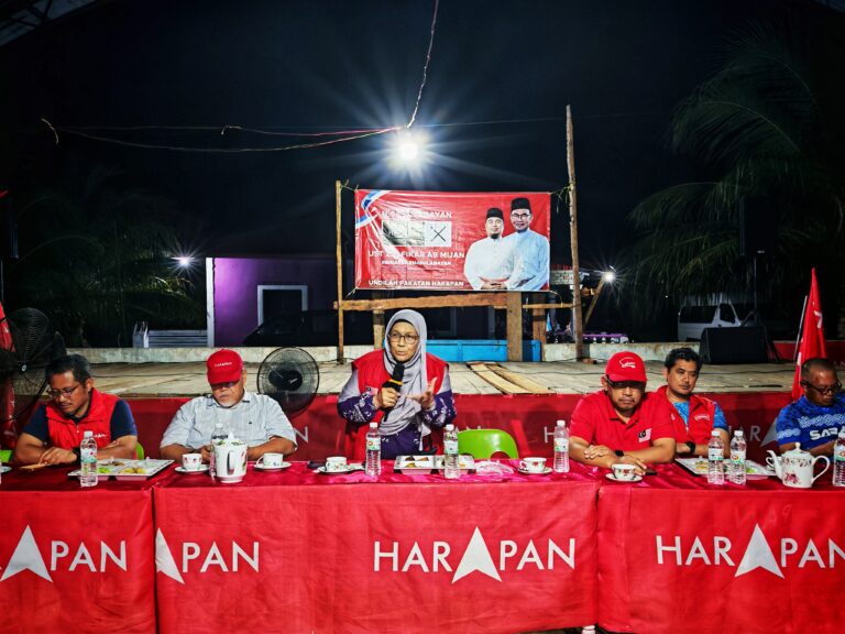 Pimpinan AMANAH turun padang di Egang-Egeng, kukuhkan sokongan rakyat Sulabayan