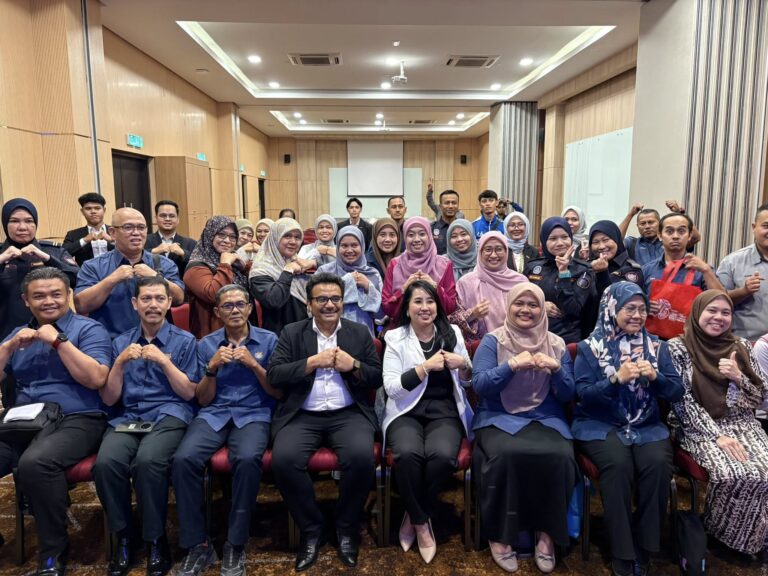 Penjawat awam jangan pajak otak, elak jadi mangsa propaganda