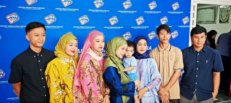 Tujuh beradik terima sijil kelahiran, KDN perbetul isu identiti berlarutan puluhan tahun