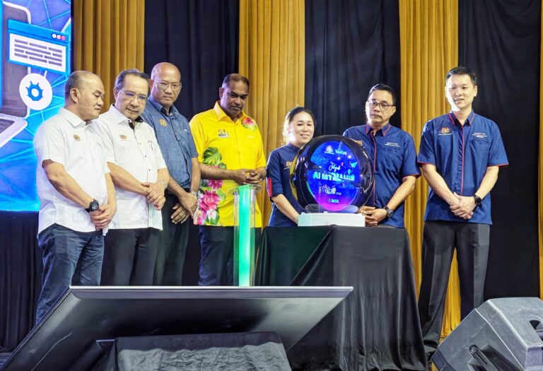 Jelajah AI MyMahir dilancar di Sungai Buloh, perkukuh kemahiran digital rakyat
