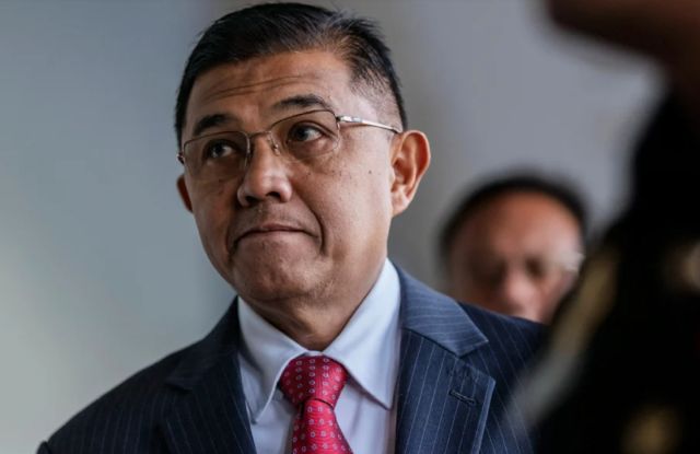 Skandal Raya ATM: Kain pelikat, batik & tuala antara ‘suapan’ bekas panglima