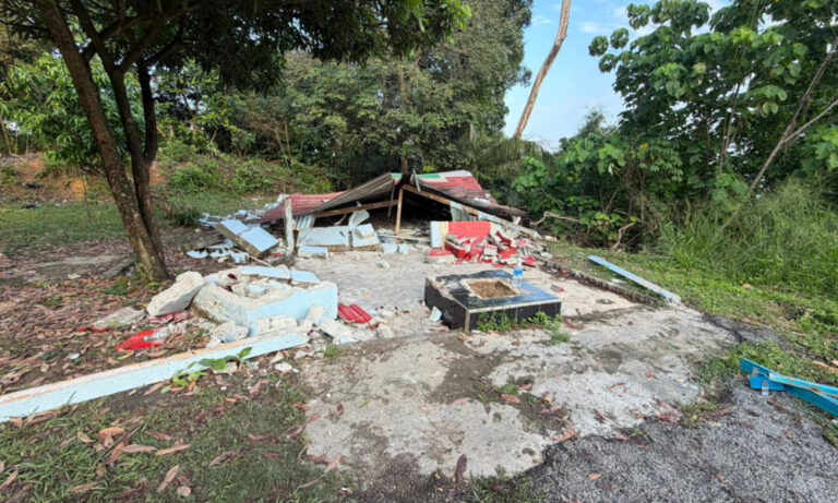 Rawang temple demolition an affront to law, lawyers deny claims by Yayasan Kubra rep