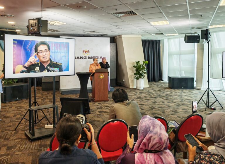 Kerajaan tubuh Jawatankuasa Khas siasat dakwaan libat Ketua Pesuruhjaya SPRM