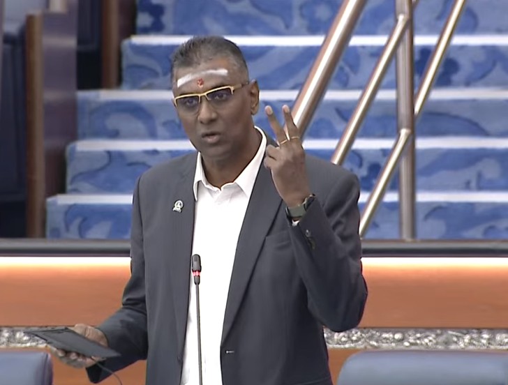 Name the nurse who fed her Indian patient as Malaysia’s unity icon