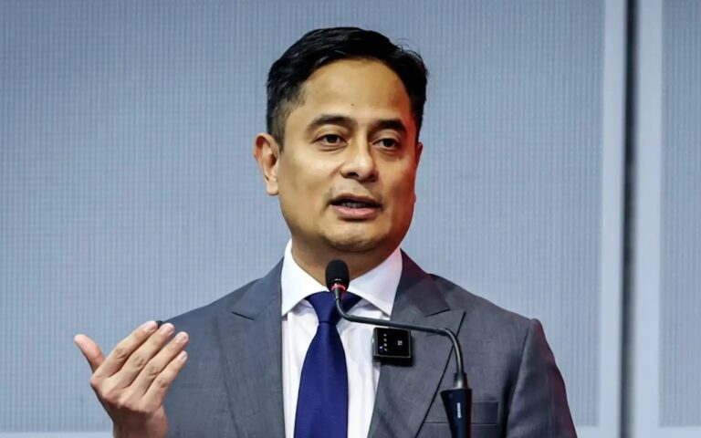 Tak pernah lantik bukan Islam di pejabat Exco Agama, Fahmi bagi 24 jam turunkan infografik palsu