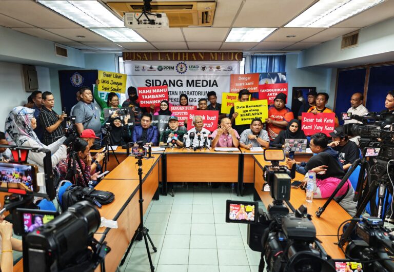 Kongres Kesatuan Sekerja Malaysia, NGO gesa Moratorium Akta Pekerja Gig 2025