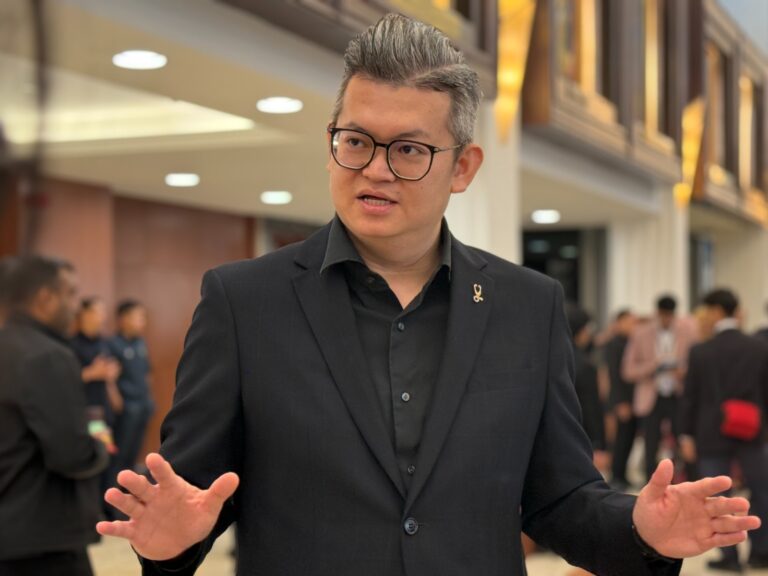 SPR digesa wartakan peraturan benar rakyat Sarawak di Semenanjung undi secara pos