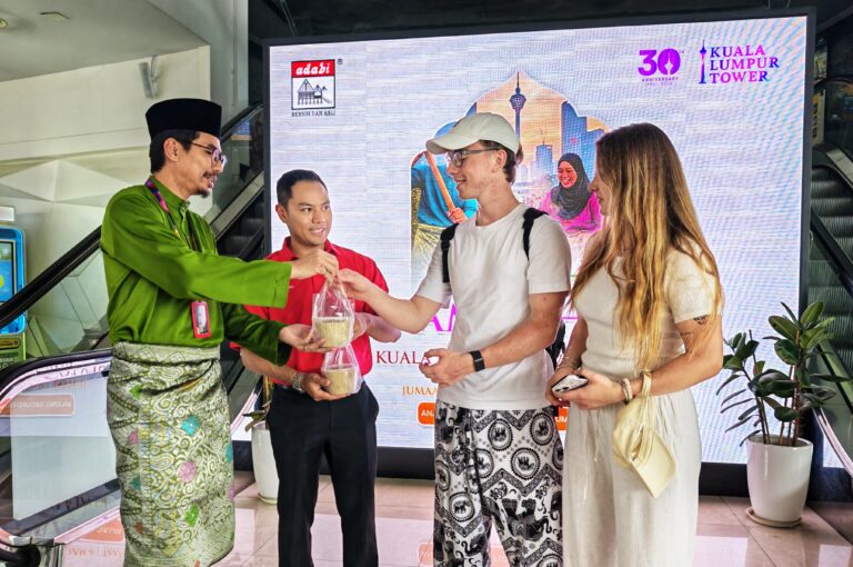 Kasih Ramadan Kuala Lumpur Tower X Adabi tonjolkan tradisi Malaysia sempena Visit Malaysia 2026