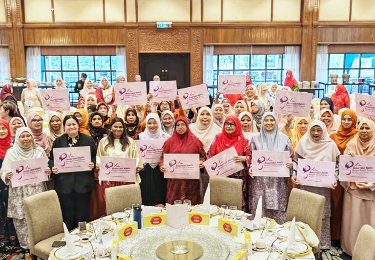 Wanita perlu jadi contoh perpaduan masyarakat — Aiman Athirah