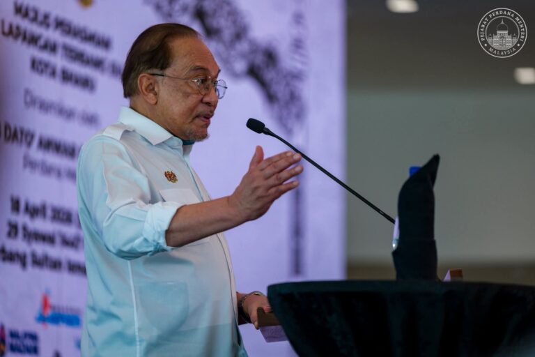 Petronas akan berunding beli minyak dengan Rusia