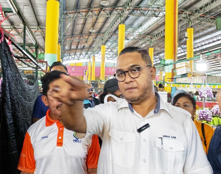 Peniaga jangan sesuka hati naikkan harga barang – Abbas Azmi