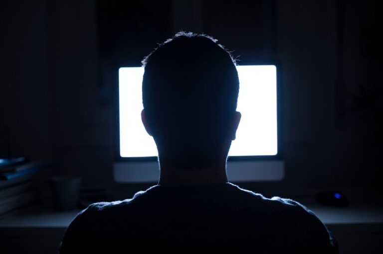 Cybertroopers claim they earn RM10,000 just to post provocative comments online