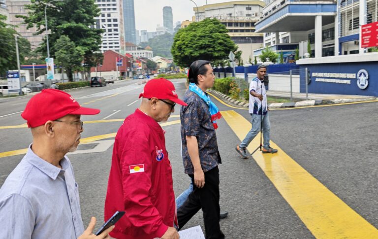 SEKPUR buat laporan polis, gesa siasatan dakwaan konspirasi serangan Institusi Diraja dan fitnah kerajaan