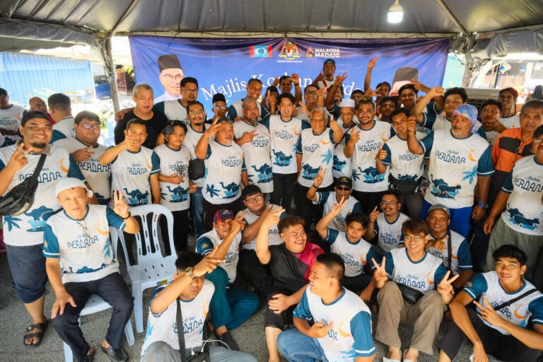 Semangat Aidiladha satukan penduduk Hang Tuah Jaya dalam Program Korban MADANI