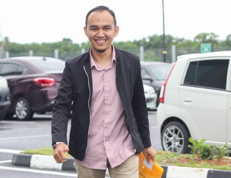 Anak bekas MB Perlis lepas, bebas dakwaan buat tuntutan palsu minuman Raja Perlis