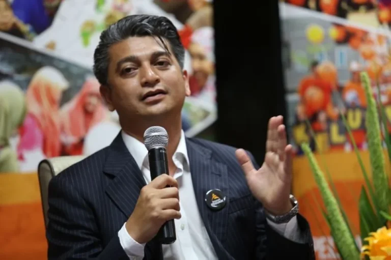 Video : Tak perlu PH membalas, akhirnya Bersatu-Pas khianat sesama sendiri – Faiz