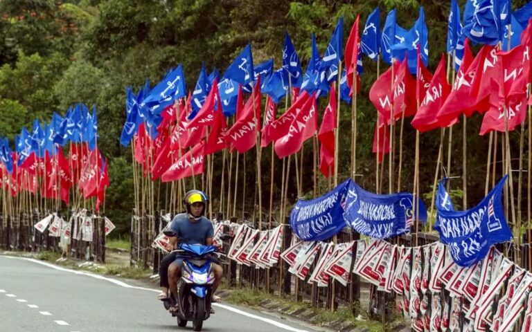 PH mula kempen Johor dengan ‘menjual’ prestasi, BN mula dengan tanam ketakutan