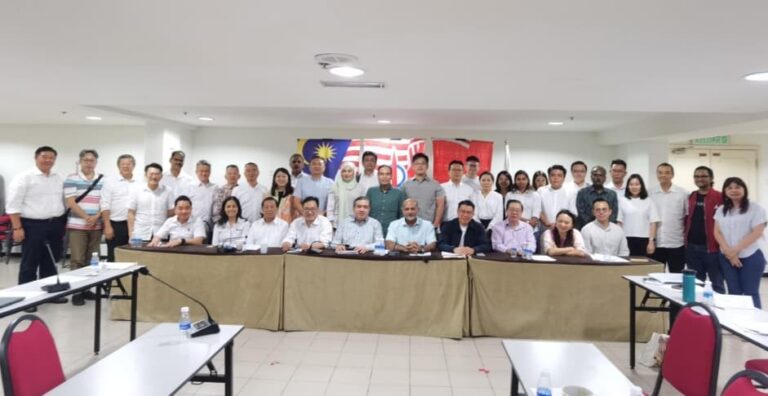 DAP tangguh persidangan, beri laluan PRN Johor, Negeri Sembilan