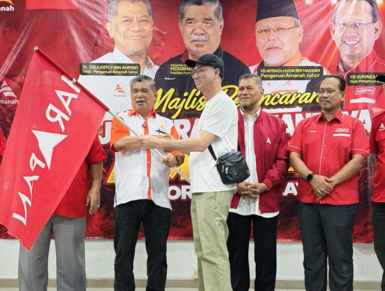 Kepentingan kestabilan politik dan keselarasan kerajaan Johor dengan Putrajaya -Suhaizan Kayat