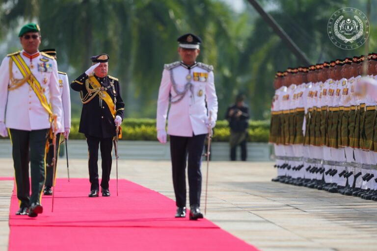 Jangan jadikan isu sensitif sebagai senjata politik – Agong 