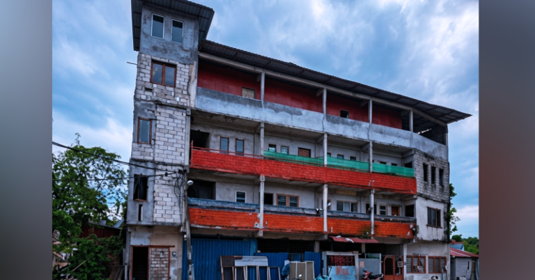 Flat haram dihuni etnik Rohingya di Hulu Langat akhirnya bakal dirobohkan