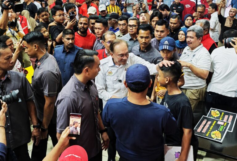 Anwar seru pengundi Ampangan pilih kerajaan stabil demi pembangunan rakyat