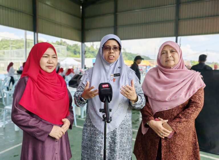 Aiman Athirah perkenal Hajah Zarina sebagai calon Harapan N.09 Lenggeng, tekad teruskan agenda pembangunan negeri