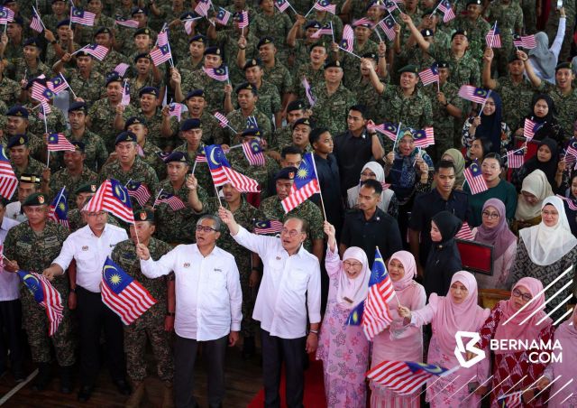 ‘Kalau tak salah, pertahankan’, PM serah laporan RCI TH untuk rakyat nilai